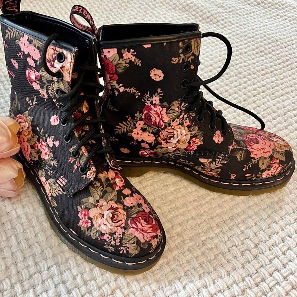 Floral Canvas Dr. Martens